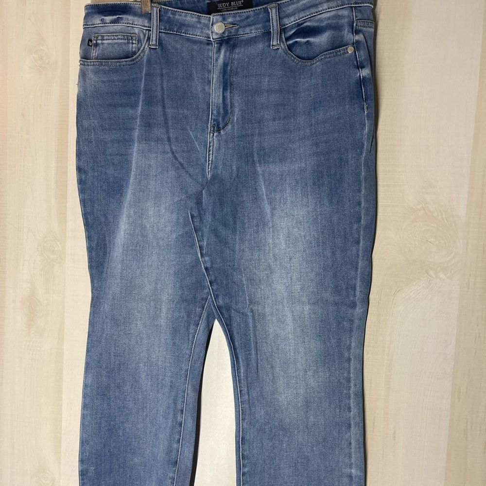 Judy Blue boyfriend fit denim jeans, size‎ 15/32 - Picture 2 of 10